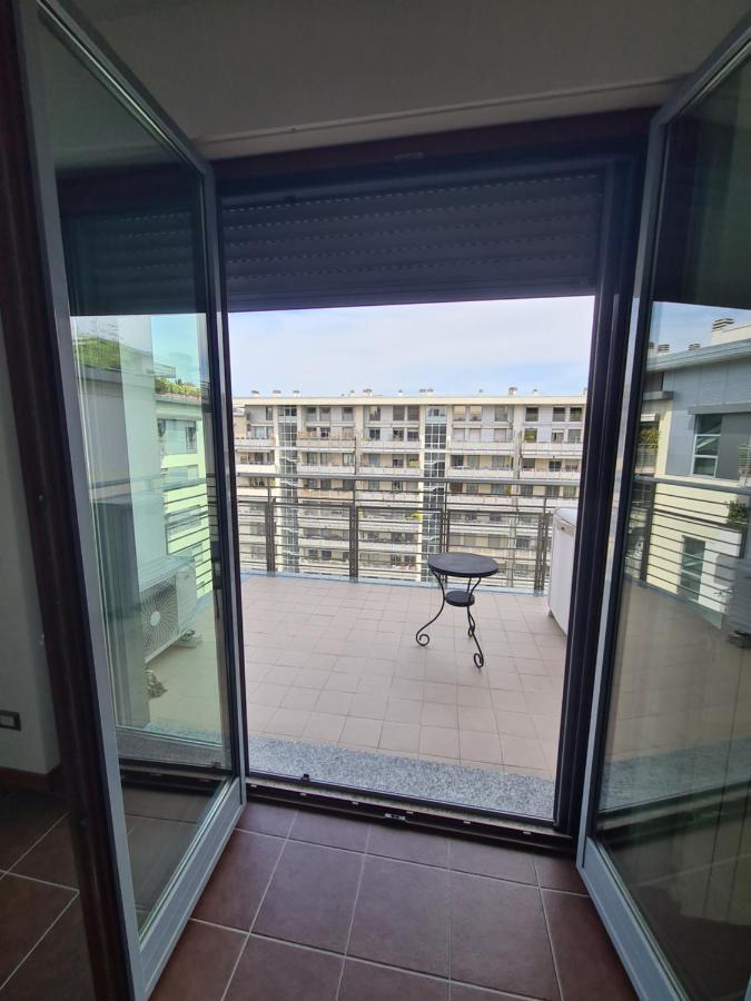 Milano Santa Giulia Business Apartment - Olimpiadi 26 المظهر الخارجي الصورة